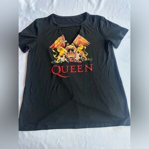 Queen Black Tee with Front Cut Out Size Large